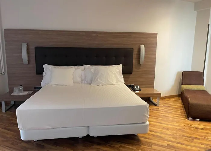 Bruc Hotel 3*