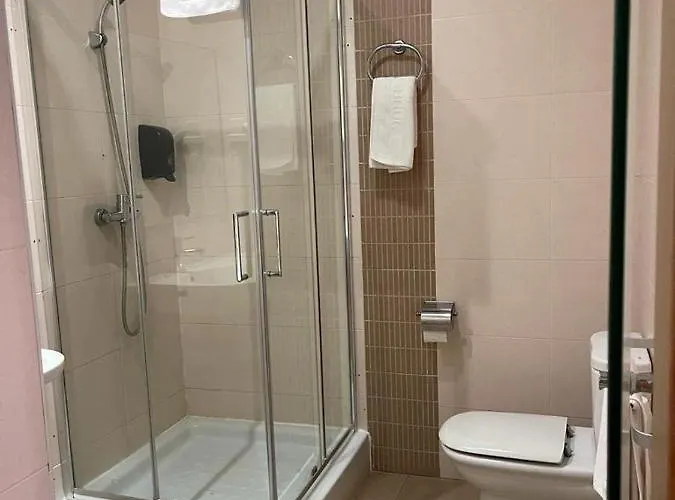 Bruc Hotel
